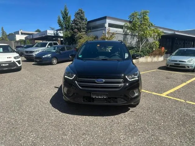 FORD Kuga 1.5 SCTi ST Line High 2WD