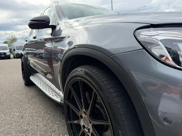 MERCEDES-BENZ GLC 43 AMG 4Matic 9G-Tronic