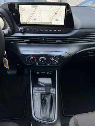 HYUNDAI i20 1.0 T-GDi Amplia DCT
