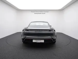 PORSCHE Taycan Turbo S