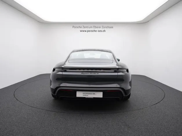 PORSCHE Taycan Turbo S