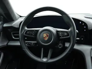 PORSCHE Taycan Turbo S