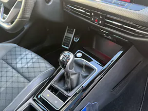 VW Golf 1.5 TSI ACT R-Line
