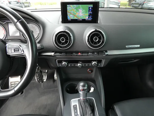 AUDI S3 Sportback 2.0 T FSI quattro S-Tronic