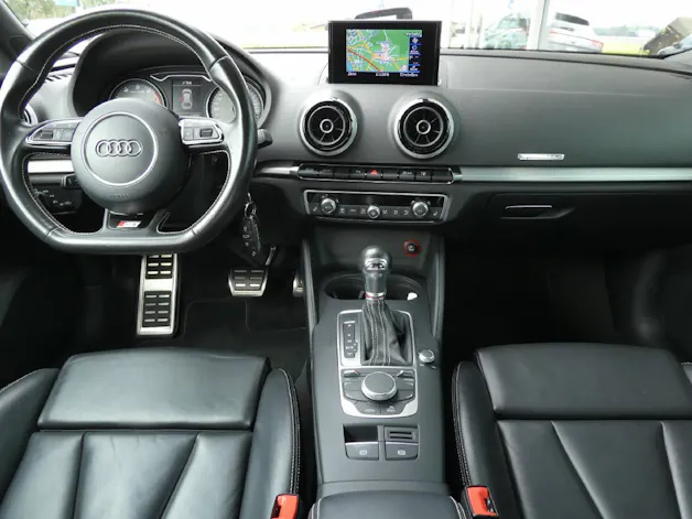 AUDI S3 Sportback 2.0 T FSI quattro S-Tronic