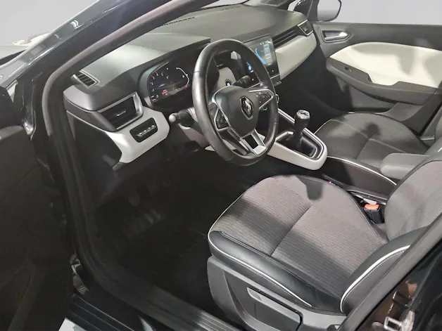 RENAULT Clio 1.3 Techno