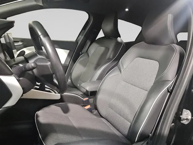 RENAULT Clio 1.3 Techno