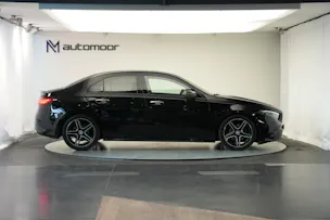 MERCEDES-BENZ A 200 d AMG Line 8G-DCT *Facelift*