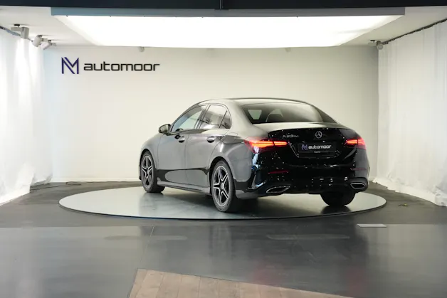 MERCEDES-BENZ A 200 d AMG Line 8G-DCT *Facelift*