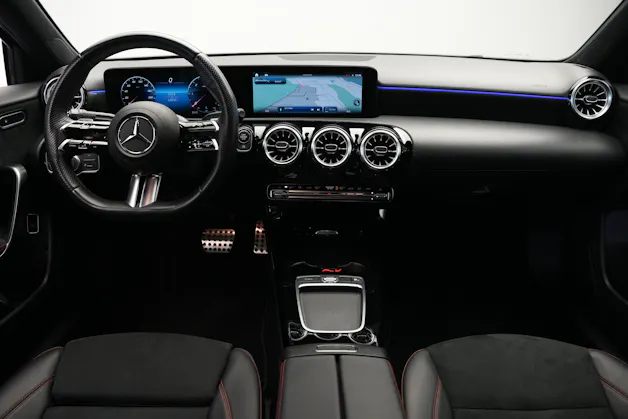 MERCEDES-BENZ A 200 d AMG Line 8G-DCT *Facelift*