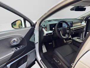 HYUNDAI Ioniq 9 110kWh Vertex 4WD