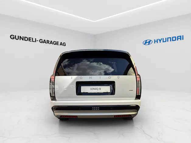 HYUNDAI Ioniq 9 110kWh Vertex 4WD