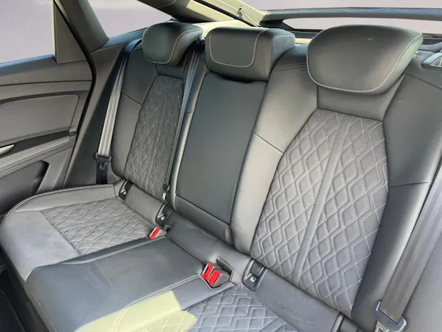 AUDI Q4 Sportback e-tron 50 quattro