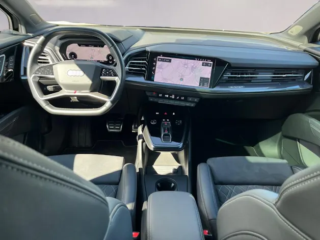 AUDI Q4 Sportback e-tron 50 quattro
