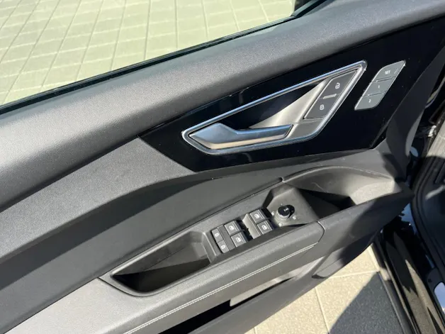 AUDI Q4 Sportback e-tron 50 quattro