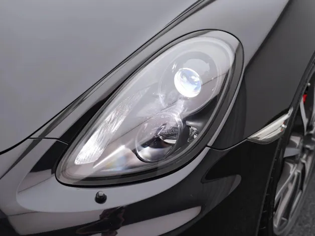 PORSCHE Cayman GTS