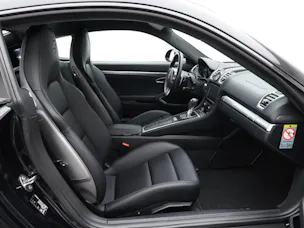 PORSCHE Cayman GTS