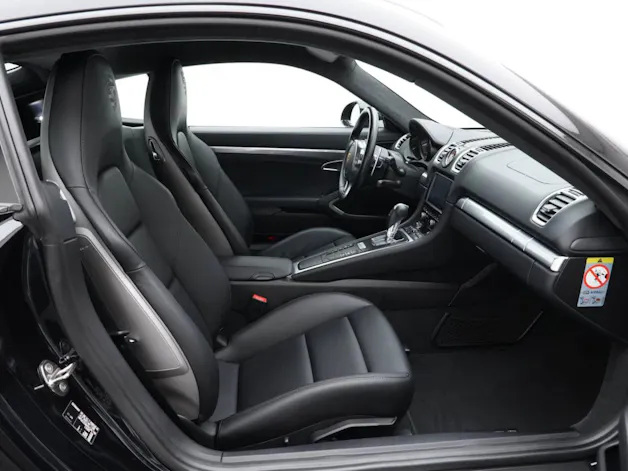 PORSCHE Cayman GTS