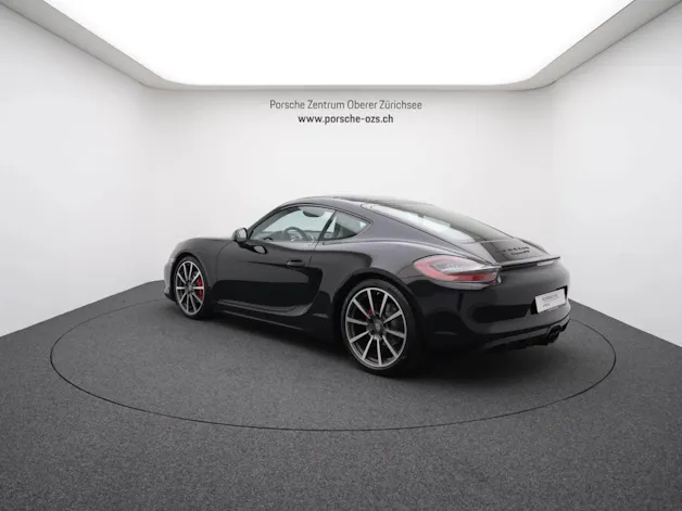 PORSCHE Cayman GTS