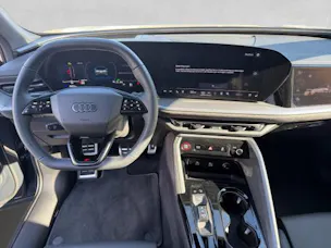 AUDI SQ5 TFSI quattro S-tronic