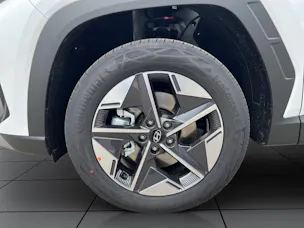 HYUNDAI Tucson 1.6 TGDI HEV Amplia 2WD