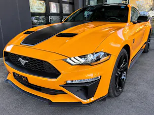 FORD Mustang Fastback 2.3 Automat Mach-1 (Replica)