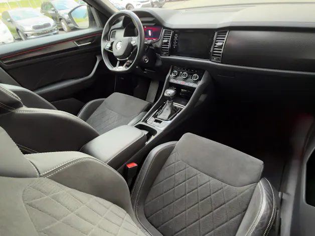 SKODA Kodiaq 2.0 TSI Sportline DSG