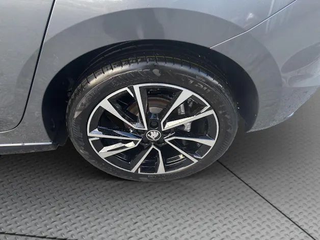 SKODA Fabia 1.0 TSI Monte Carlo DSG