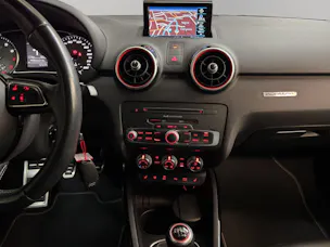 AUDI S1 Sportback 2.0 TFSI quattro