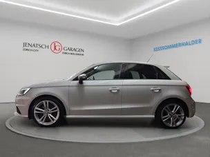 AUDI S1 Sportback 2.0 TFSI quattro