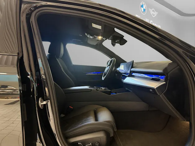 BMW 5er Touring 530e xDrive M-SportPaket