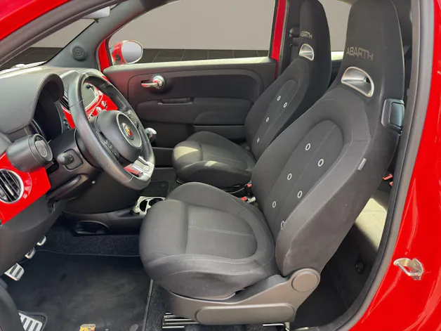 FIAT 595 Abarth 1.4 T-Jet 145