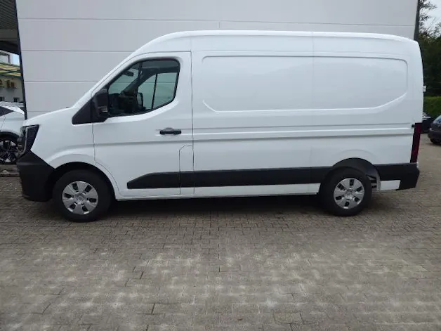 NISSAN Interstar 3.5 Kaw. L2H2 2.0 dCi N-Connecta