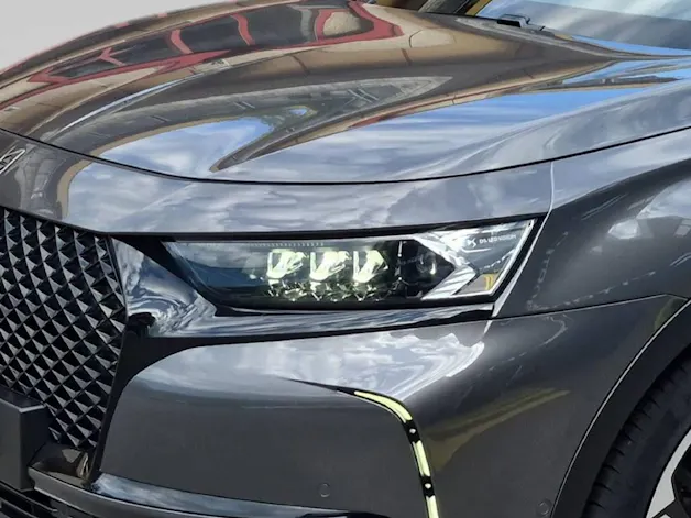 DS 7 E-Tense 300 Louvre 4x4