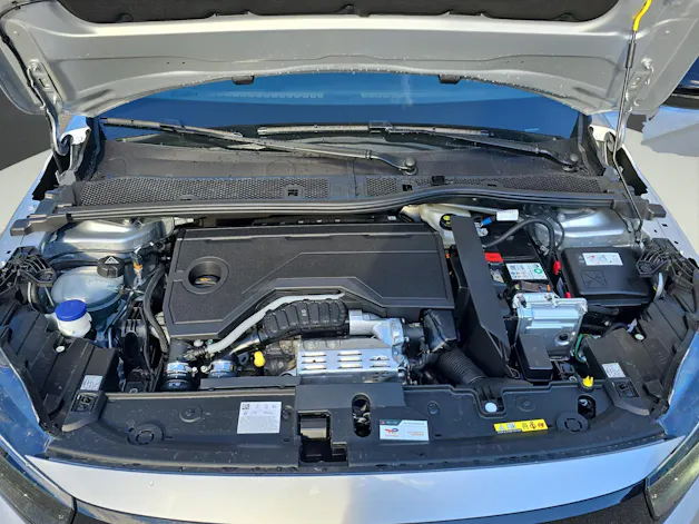 OPEL Corsa 1.2 T Hybrid Viva