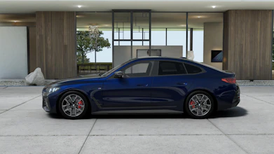 https://vehicle.imgix.net/4462136/840cbef7-97c3-4075-9161-a8dd1eb16391.jpg
