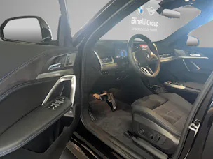 BMW X1 U11 30e xDrive paddles