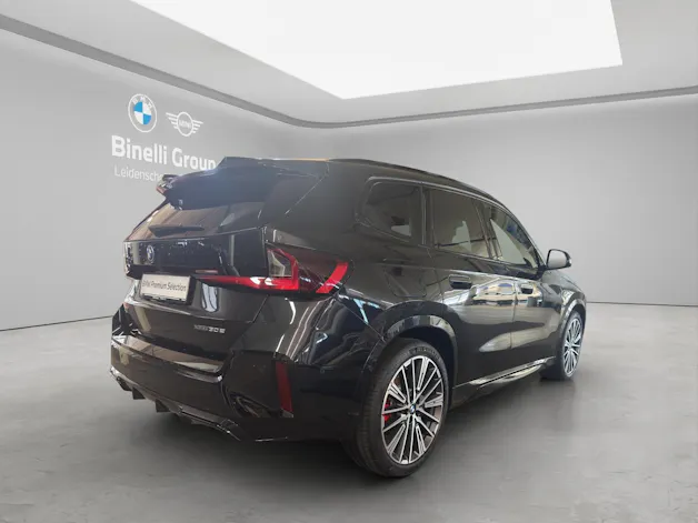 BMW X1 U11 30e xDrive paddles