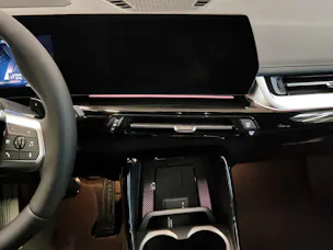 BMW X1 U11 23i xDrive paddles