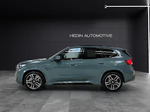 BMW X1 U11 23i xDrive paddles