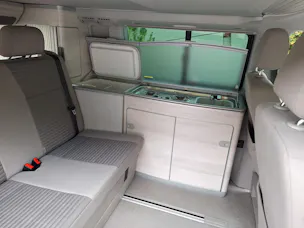 VW T6 California 3000 2.0 TDI 204 Ocean Ed. DSG 4m