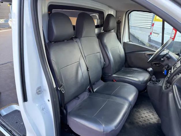 RENAULT Trafic Kawstenwagen 3.0 t L1 H1 2.0 dCi 120 Business *Sortimo*