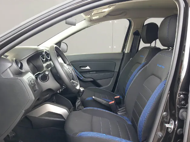 DACIA Duster 1.3 TCe Celebration 4WD