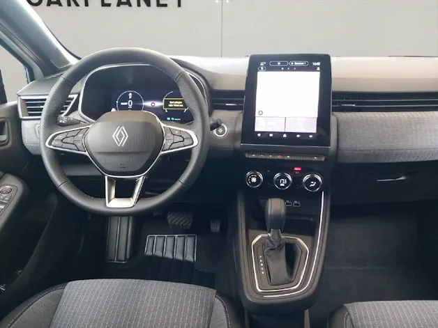 RENAULT Clio 1.6 E-Tech techno