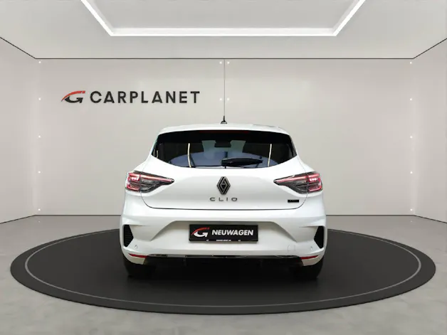 RENAULT Clio 1.6 E-Tech techno