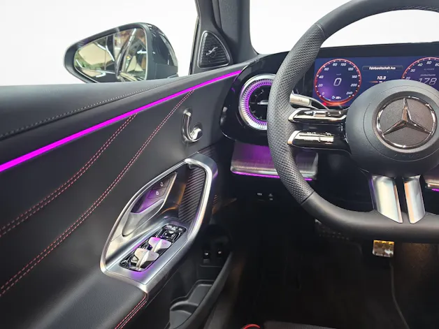 MERCEDES-BENZ C 400 4MATIC EQ Technology