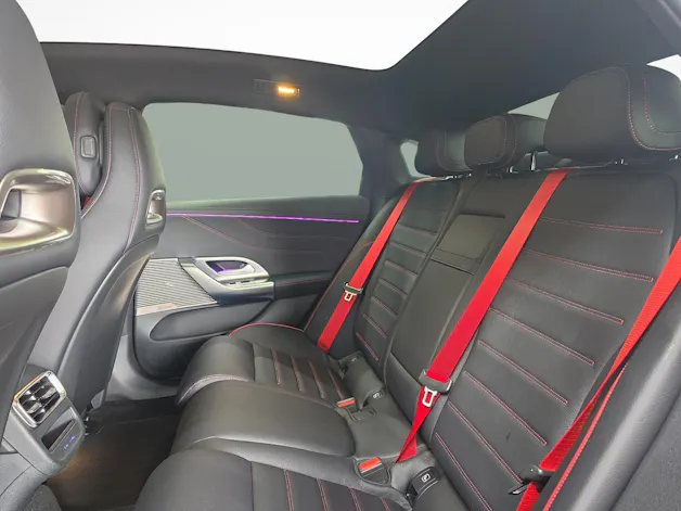 MERCEDES-BENZ C 400 4MATIC EQ Technology