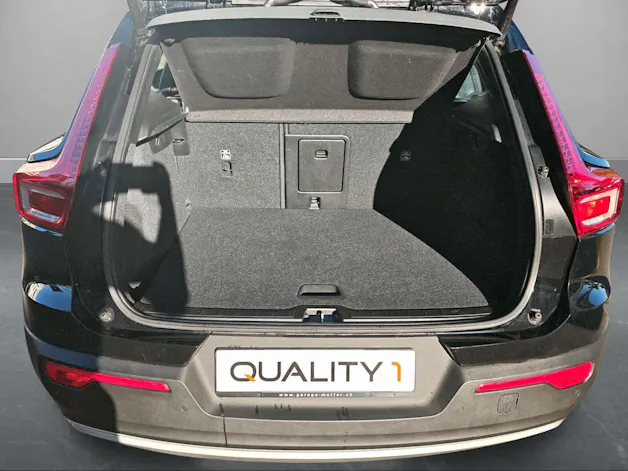 VOLVO XC40 1.5 T3 Momentum