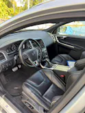 VOLVO XC60 2.4 D5 Momentum R-Design