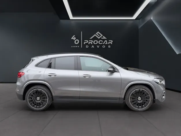 MERCEDES-BENZ GLA-Klasse H247 GLA 220 d Swiss Star AMG Line 4matic